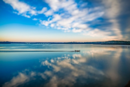 Picture of BOAT BLUR