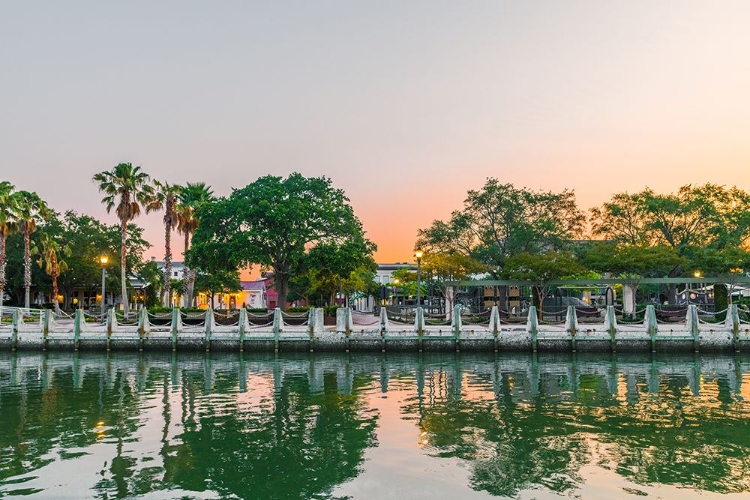 Picture of BEAUFORT BOARDWALK