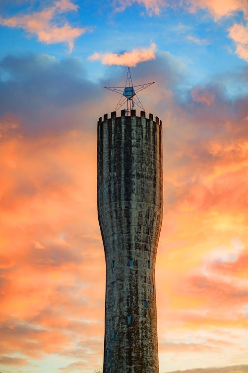 Picture of STANDPIPE SUNRISE 3
