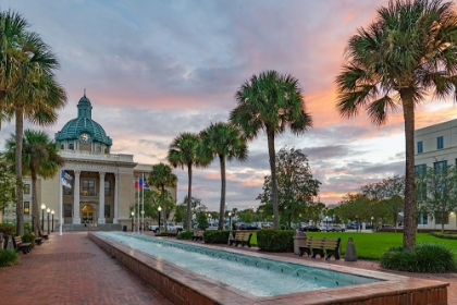 Picture of COURTHOUSE