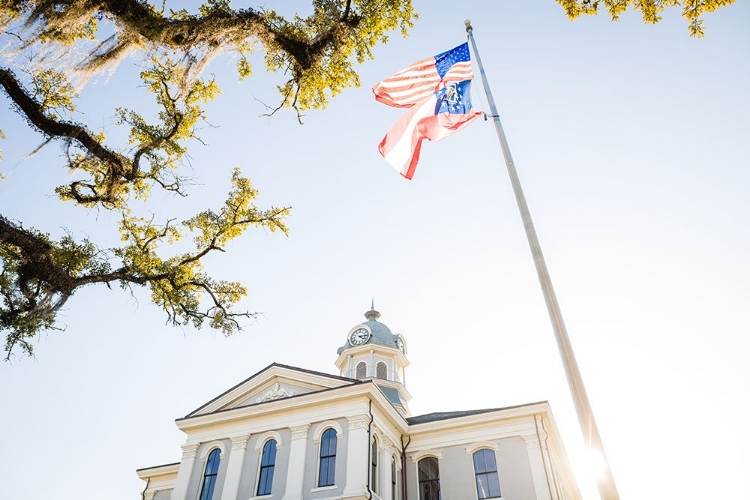 Picture of COURTHOUSE 3