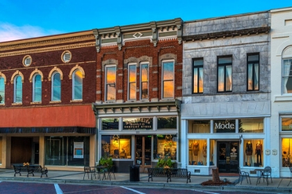 Picture of SUNRISE ON BROAD STREET 3