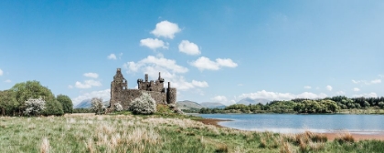 Picture of KILCHURN CASTLE