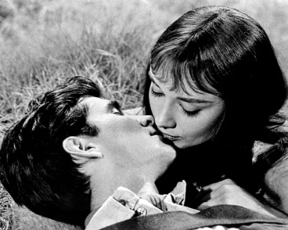 Picture of ANTHONY PERKINS AND AUDREY HEPBURN, GREEN MANSIONS, 1959