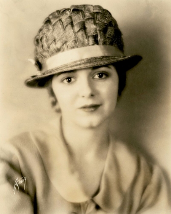 Picture of JANET GAYNOR, SUNRISE, 1927