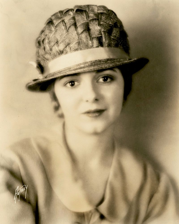 Picture of JANET GAYNOR, SUNRISE, 1927