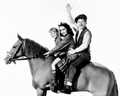 Picture of BUTCH JENKINS, ELIZABETH TAYLOR, MICKEY ROONEY, NATIONAL VELVET, 1945