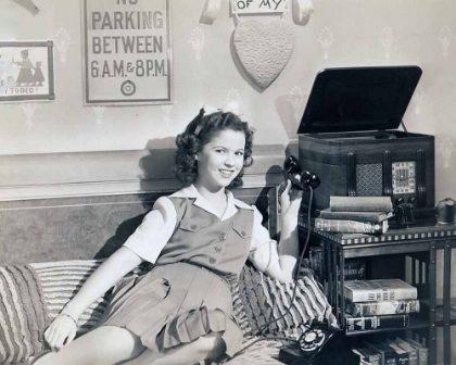 Picture of SHIRLEY TEMPLE, MISS ANNIE ROONEY, 1942
