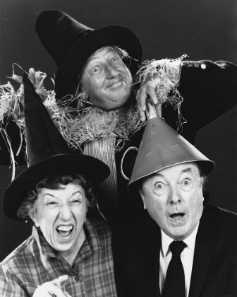 Picture of RAY BOLGER, JACK HALEY, MARGARET HAMILTON, THE WIZARD OF OZ, 1970