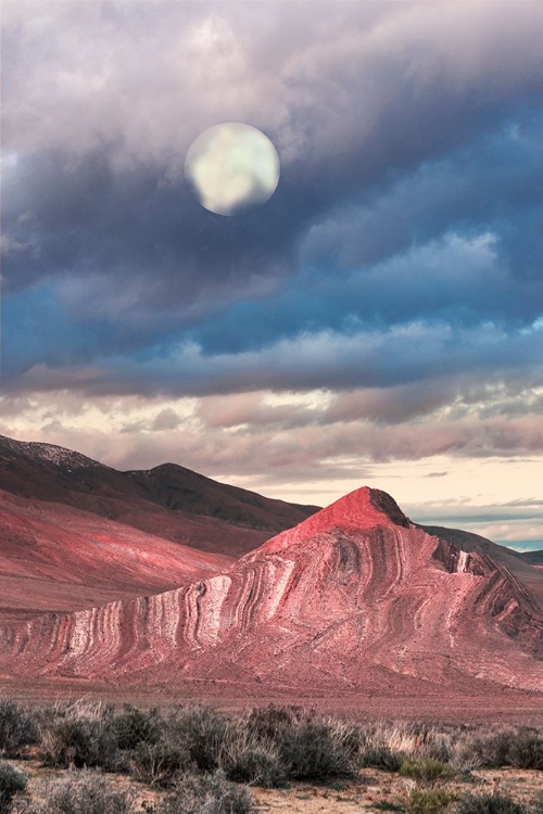 Picture of LAST LIGHT ON STRIPED BUTTE