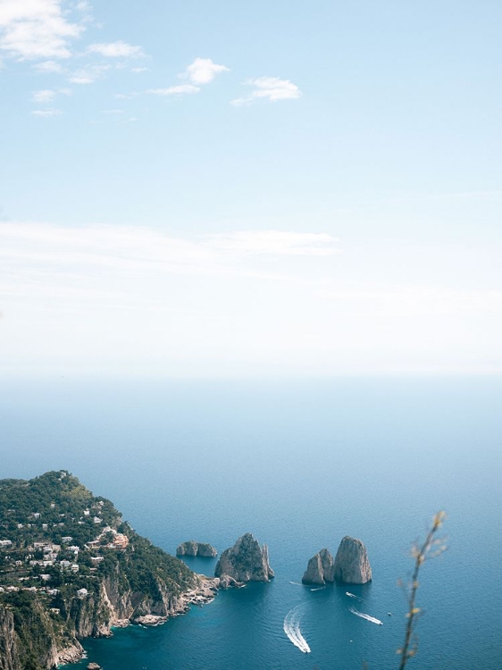 Picture of COAST OF CAPRI ITALY ||