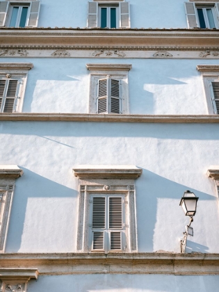 Picture of BLUE TONES OF ROME - ITALY TRAVEL PHOTOGRAPHY ||