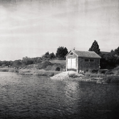 Picture of QUITSA FISHING SHACK BW CROP