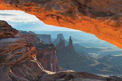 Picture of MESA ARCH CANYONLANDS NATIONAL PARK