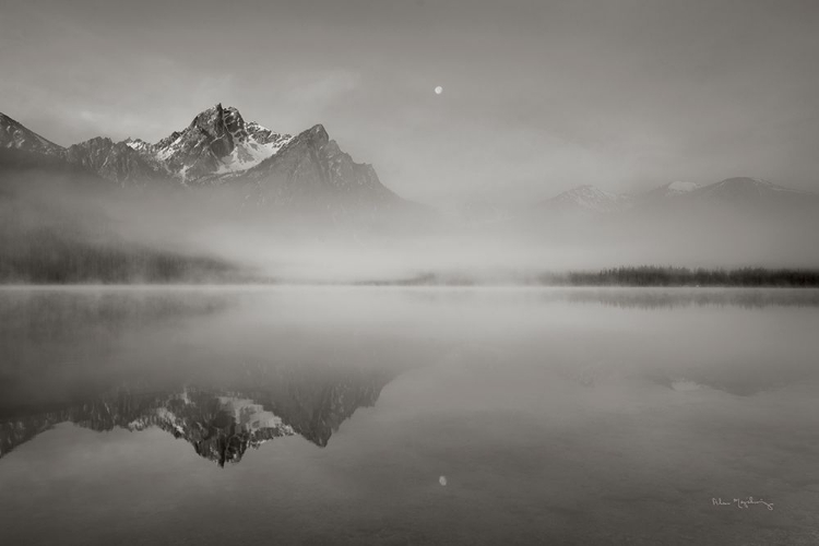 Picture of STANLEY LAKE IDAHO BW