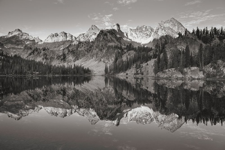 Picture of ALICE LAKE SAWTOOTH MOUNTAINS IDAHO BW