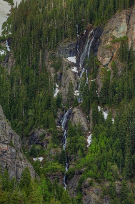 Picture of WATERFALLS AND GREEN TREES