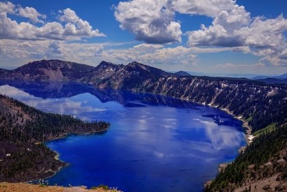 Picture of CRATER LAKE 2
