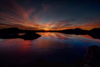 Picture of DAWN AT CRATER LAKE 1