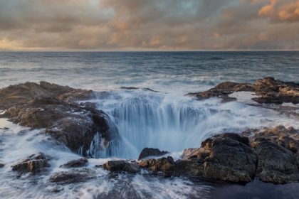 Picture of USA- OREGON- CAPE PERPETUA AND THORS WELL AT SUNSET.