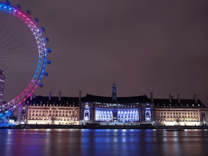 Picture of COUNTY HALL, LONDON, AT NIGHT