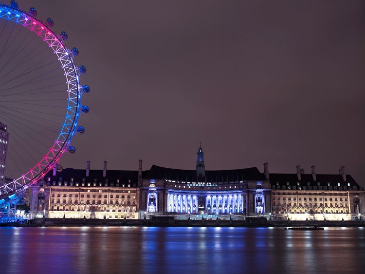 Picture of COUNTY HALL, LONDON, AT NIGHT