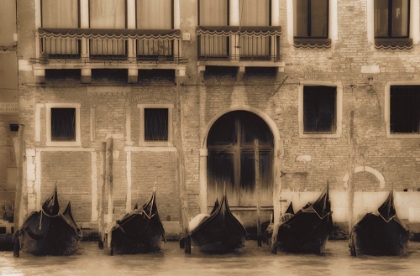 Picture of GONDOLAS