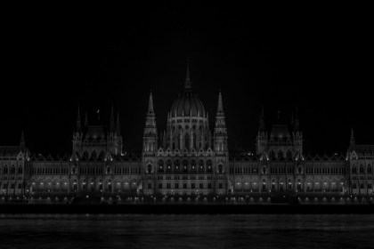 Picture of BUDAPEST AT NIGHT