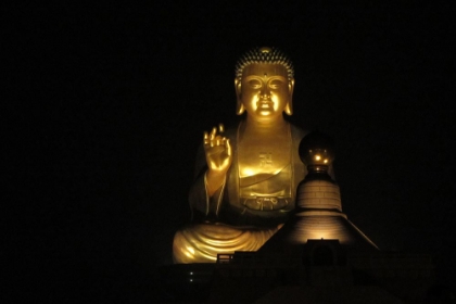 Picture of BUDDHA IN KAOHSIUNG, TAIWAN