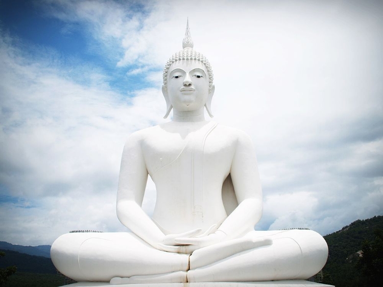 Picture of WHITE BUDDHA STATUE WITH CLOUDS