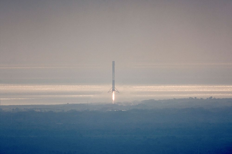 Picture of FALCON 9 FIRST STAGE LANDS ON LZ–1 2017