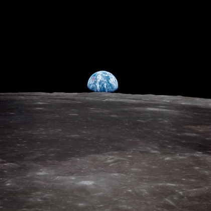 Picture of EARTH RISING OVER THE MOON FROM APOLLO 11