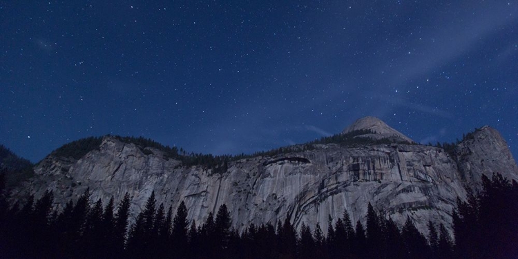 Picture of YOSEMITE UNDER A STARRY NIGHT SKY