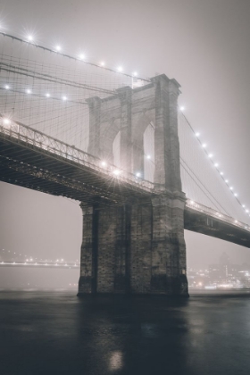 Picture of BROOKLYN BRIDGE, NEW YORK CITY