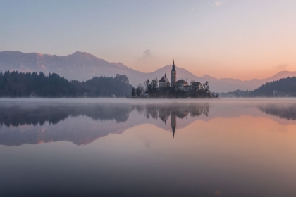 Picture of SUNSET ON THE LAKE