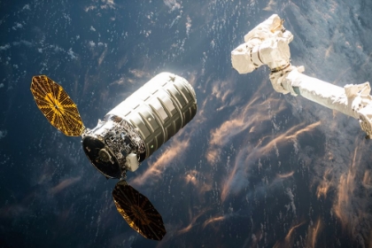 Picture of CYGNUS CAPTURE BY THE ISS