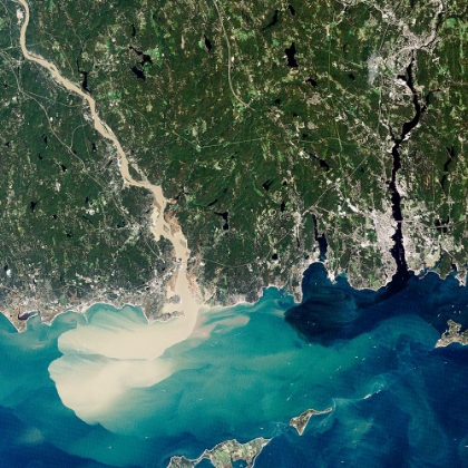 Picture of SEDIMENT SPEWS FROM CONNECTICUT RIVER VIEWED FROM SPACE