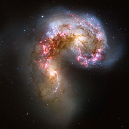 Picture of THE ANTENNAE GALAXIES