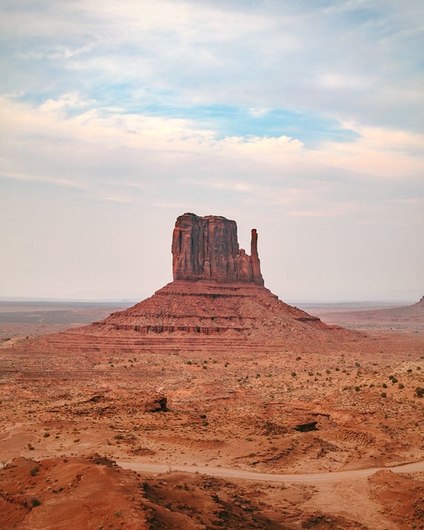 Picture of AUGUST STUDIOS 8120 - OLJATO-MONUMENT VALLEY, UT