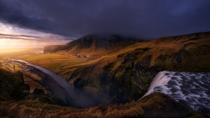Picture of A DIFFERENT SKOGAFOSS