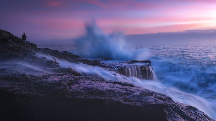 Picture of SHOOTING BLUE WAVES