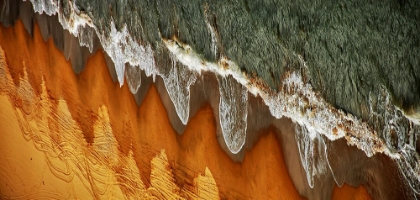 Picture of THE EAST CHINA SEA SHORE