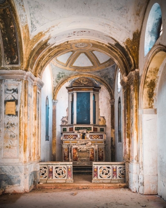 Picture of ALTAR IN DECAY