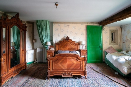 Picture of ANTIQUE BEDROOM