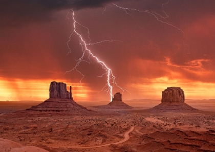 Picture of STORM ON MONUMENT VALLEY - UTAH