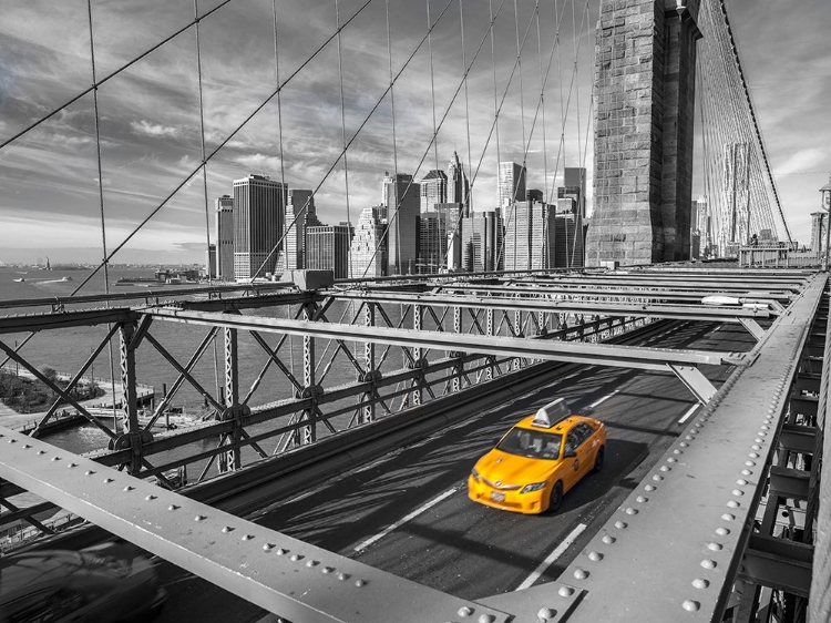 Picture of CAB ON BROOKLYN BRIDGE, MANHATTAN, NEW YORK