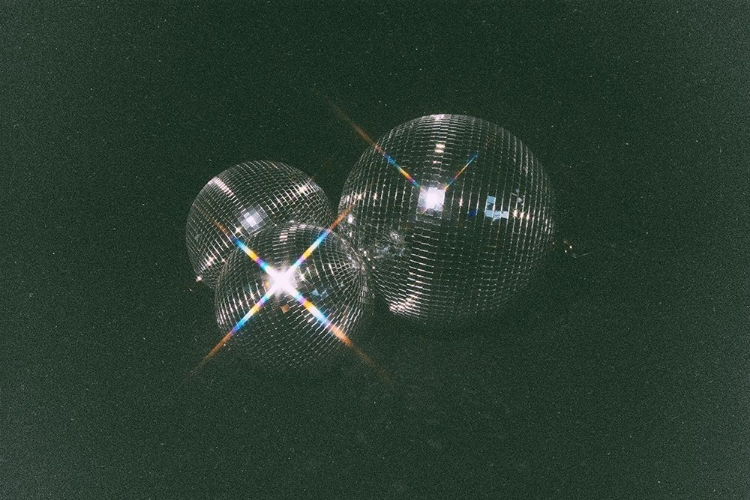 Picture of DISCO BALL TRIO