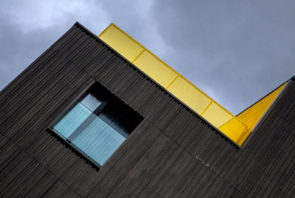 Picture of THE YELLOW BALCONY
