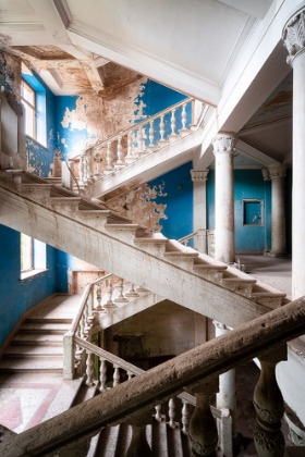 Picture of BLUE STAIRCASE