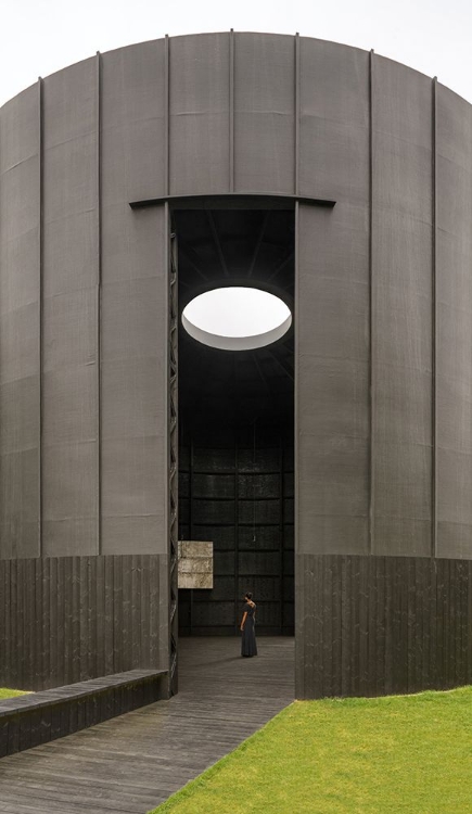 Picture of SERPENTINE PAVILION NO2